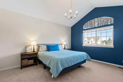 1812 Kelberg Avenue, Hoffman Estates, IL 60192 - Photo 18