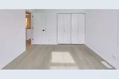 1834 Jamestown Circle, Hoffman Estates, IL 60169 - Photo 14