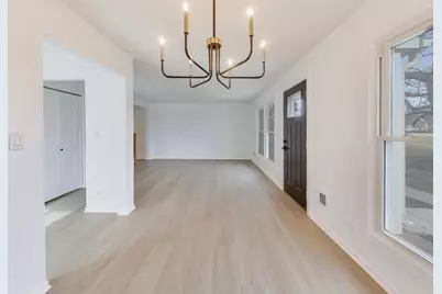 1834 Jamestown Circle, Hoffman Estates, IL 60169 - Photo 6