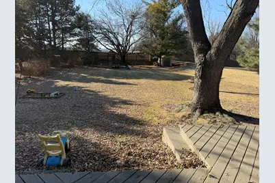401 S Whispering Hills Drive, Naperville, IL 60540 - Photo 22