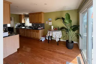 401 S Whispering Hills Drive, Naperville, IL 60540 - Photo 4