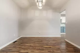 15549 Bryden Dr, South Beloit, IL 61080 - Photo 10