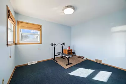 [Address not provided], Brookfield, IL 60513 - Photo 14