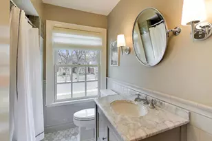 266 W Claremont St, Elmhurst, IL 60126 - Photo 24