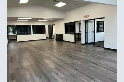 1010 S 7th Street, Rochelle, IL 61068 - Photo 6