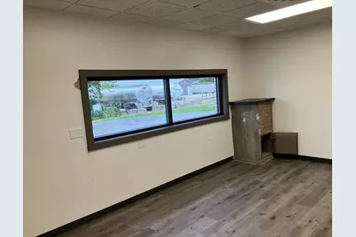 1010 S 7th Street, Rochelle, IL 61068 - Photo 16