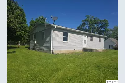 219 S First Street, Carthage, IL 62321 - Photo 20