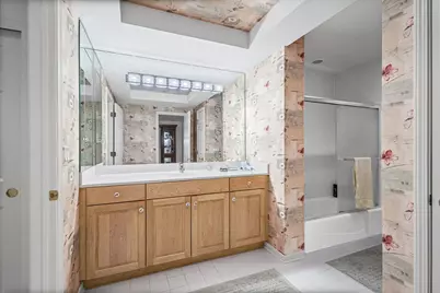 [Address not provided], Northbrook, IL 60062 - Photo 22