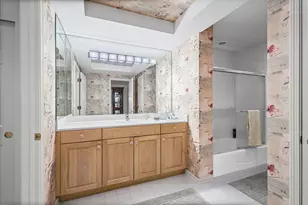 [Address not provided], Northbrook, IL 60062 - Photo 22