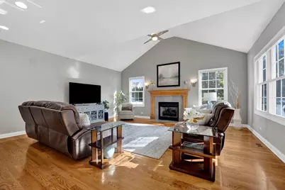 1705 S Stewart Avenue, Lombard, IL 60148 - Photo 10