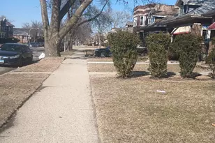 7435 S Indiana Ave, Chicago, IL 60619 - Photo 32