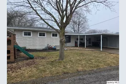 710 Country Lane, Carthage, IL 62321 - Photo 24