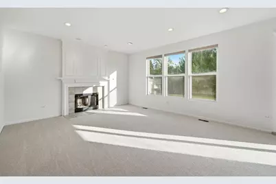 402 Marshall Ash Street, Bolingbrook, IL 60490 - Photo 10