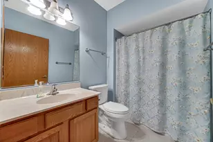 7920 Trinity Cir, Tinley Park, IL 60487 - Photo 22