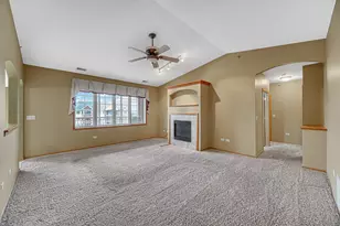 7920 Trinity Cir, Tinley Park, IL 60487 - Photo 6