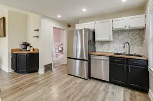 1161 S Ridgeland Ave, Oak Park, IL 60304 - Photo 6