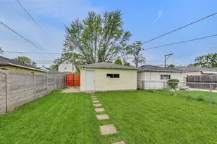 1161 S Ridgeland Ave, Oak Park, IL 60304 - Photo 18