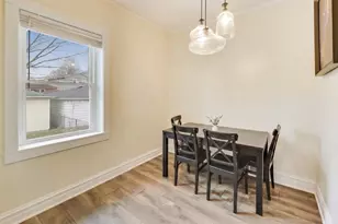 1161 S Ridgeland Ave, Oak Park, IL 60304 - Photo 8