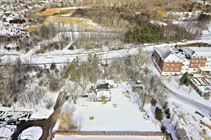 8 E Rollins Rd, Round Lake Beach, IL 60073 - Photo 8