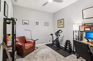 1473 W Irving Park Rd, Chicago, IL 60613 - Photo 18