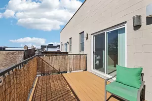 1473 W Irving Park Rd, Chicago, IL 60613 - Photo 26