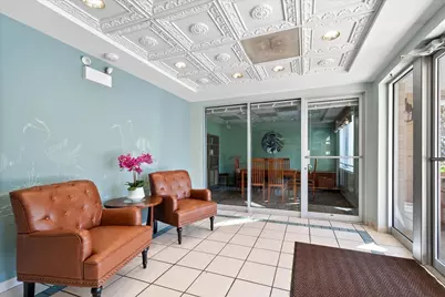 3850 W Bryn Mawr Avenue #310, Chicago, IL 60659 - Photo 2