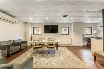 253 E Delaware Place #4E, Chicago, IL 60611 - Photo 10