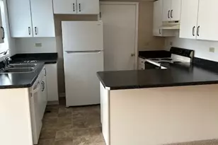 260/262/264/266 Paddock Circle, Glendale Heights, IL 60139 - Photo 10