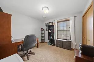 1645 Sir Lawrence Ln, Dixon, IL 61021 - Photo 16