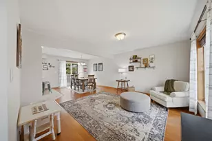 1645 Sir Lawrence Ln, Dixon, IL 61021 - Photo 4