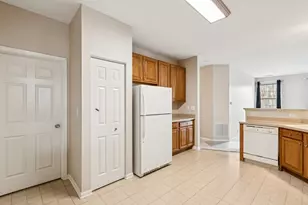 8126 Concord Ln, Justice, IL 60458 - Photo 12