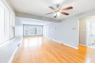 7637 S Essex Ave, Chicago, IL 60649 - Photo 6