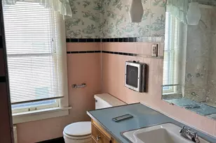 503 E Main St, Morrison, IL 61270 - Photo 12