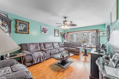 3640 Hawthorne Street, Franklin Park, IL 60131 - Photo 4