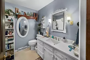 447 S Ralph St, Watseka, IL 60970 - Photo 12