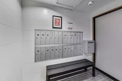 1750 N Wells Street #103, Chicago, IL 60614 - Photo 4