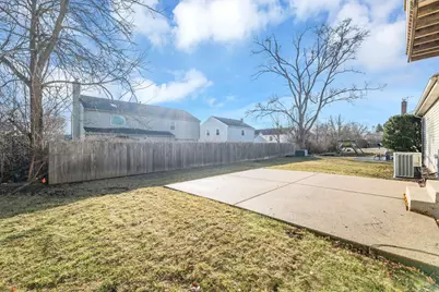 [Address not provided], Buffalo Grove, IL 60089 - Photo 34