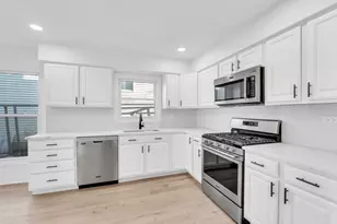 [Address not provided], Buffalo Grove, IL 60089 - Photo 8