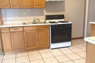 371-373 Cedar St, Aurora, IL 60506 - Photo 14