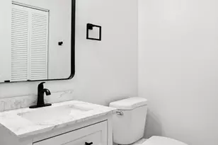 8053 Newland Ave, Burbank, IL 60459 - Photo 12