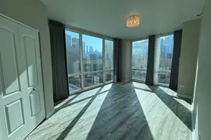 757 N Orleans St, Chicago, IL 60654 - Photo 10