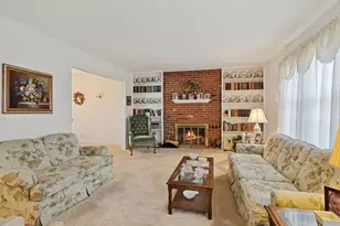 4141 Longmeadow Rd, Downers Grove, IL 60515 - Photo 4