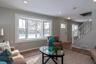 684 Pfingsten Rd, Northbrook, IL 60062 - Photo 14