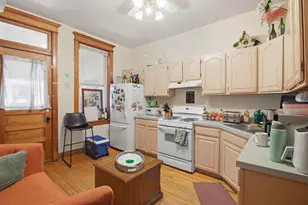 3343 N Sheffield Ave, Chicago, IL 60657 - Photo 8