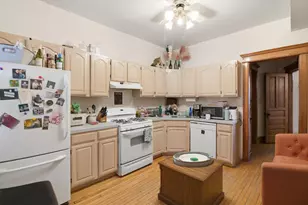 3343 N Sheffield Ave, Chicago, IL 60657 - Photo 10