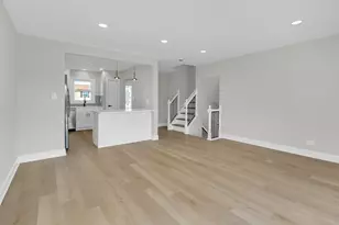 17720 Winston Dr, Country Club Hills, IL 60478 - Photo 6