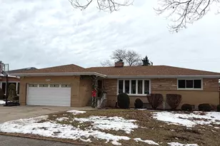 8515 N Ozanam Ave, Niles, IL 60714 - Photo 1