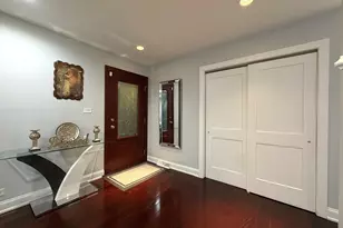 8515 N Ozanam Ave, Niles, IL 60714 - Photo 2