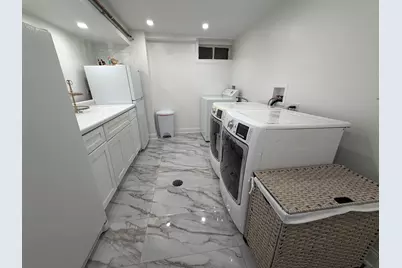 8515 N Ozanam Avenue, Niles, IL 60714 - Photo 22