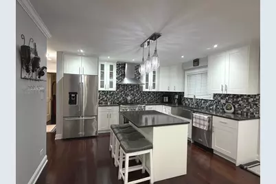 8515 N Ozanam Avenue, Niles, IL 60714 - Photo 8